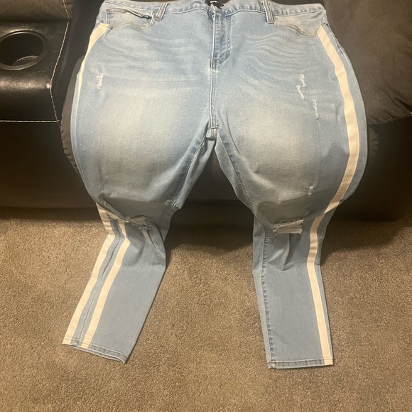 Used jeans - Picture 8 of 12